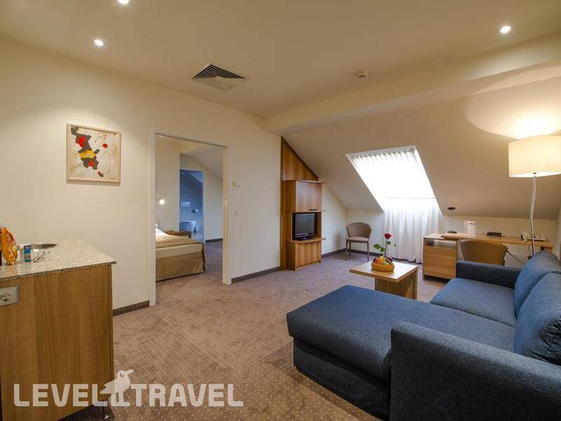 Фотография Hilight Suites Hotel (Ex. Starlight Suiten Hotel Am Heumarkt)