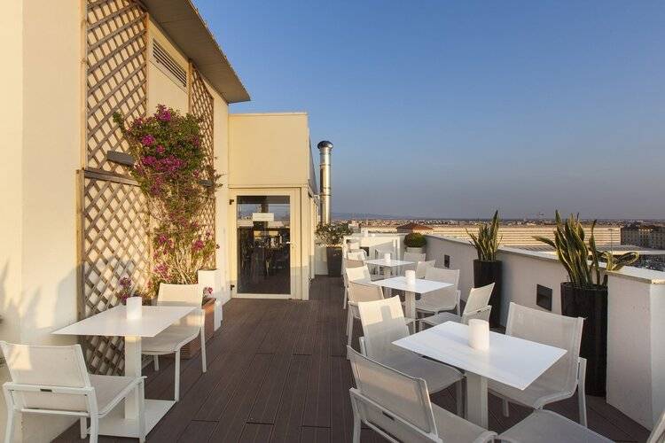 The Independent Hotel