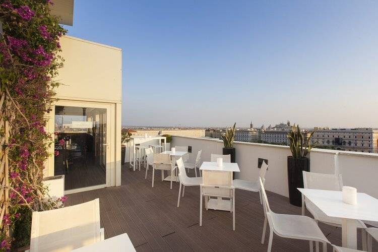 The Independent Hotel