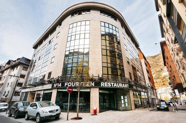 Exe Prisma Hotel