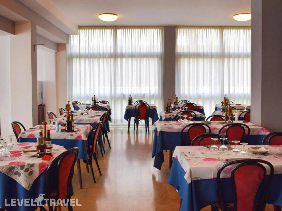 фотографии отеля Hotel Bamby в Италия(Римини) - фото №25