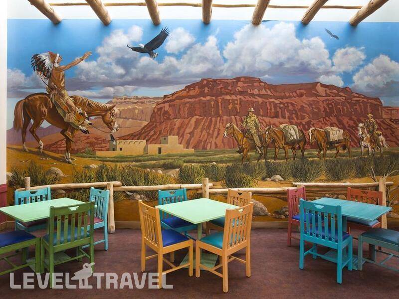 Фотография Disney’S Hotel Santa Fe