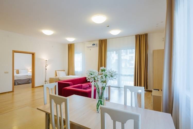Alpha Sirius Parkovii Apartments (Альфа Сириус Парковый Квартал)