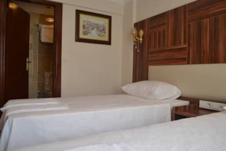 New Fatih Hotel
