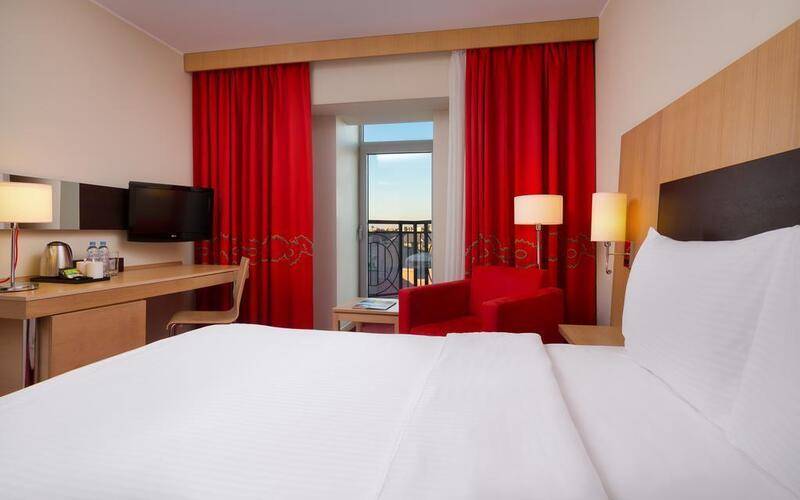 Cosmos Saint-Petersburg Nevsky Hotel (Ex. Park Inn By Radisson Nevsky)