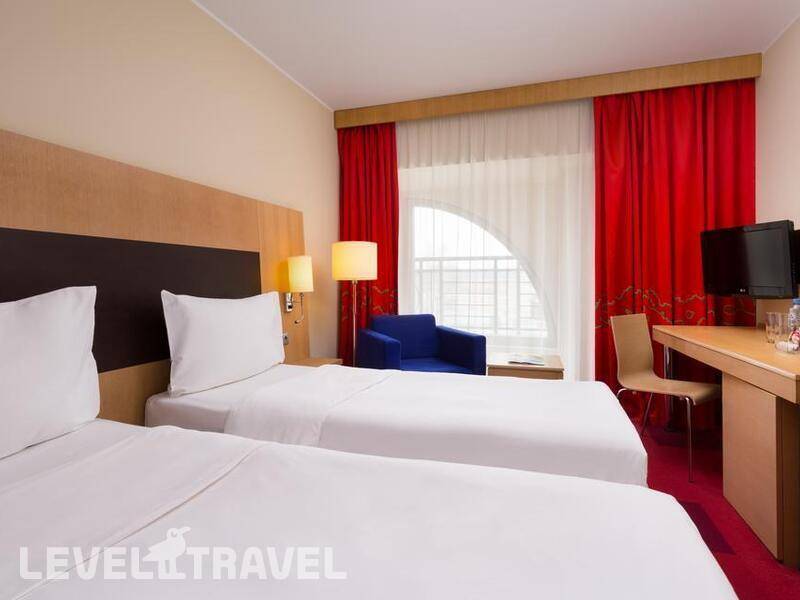 Фотография Cosmos Saint-Petersburg Nevsky Hotel (Ex. Park Inn By Radisson Nevsky)