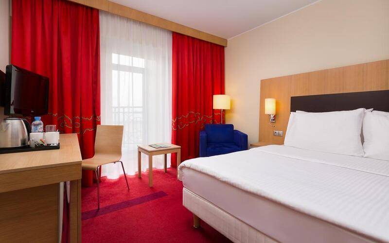 Cosmos Saint-Petersburg Nevsky Hotel (Ex. Park Inn By Radisson Nevsky)