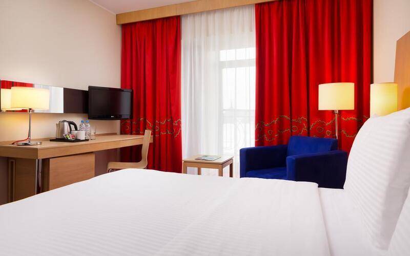 Cosmos Saint-Petersburg Nevsky Hotel (Ex. Park Inn By Radisson Nevsky)
