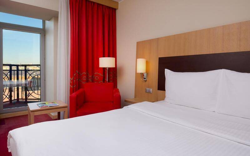 Cosmos Saint-Petersburg Nevsky Hotel (Ex. Park Inn By Radisson Nevsky)