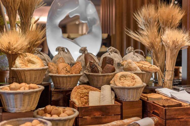 Коринтия Санкт-Петербург (Corinthia Hotel)