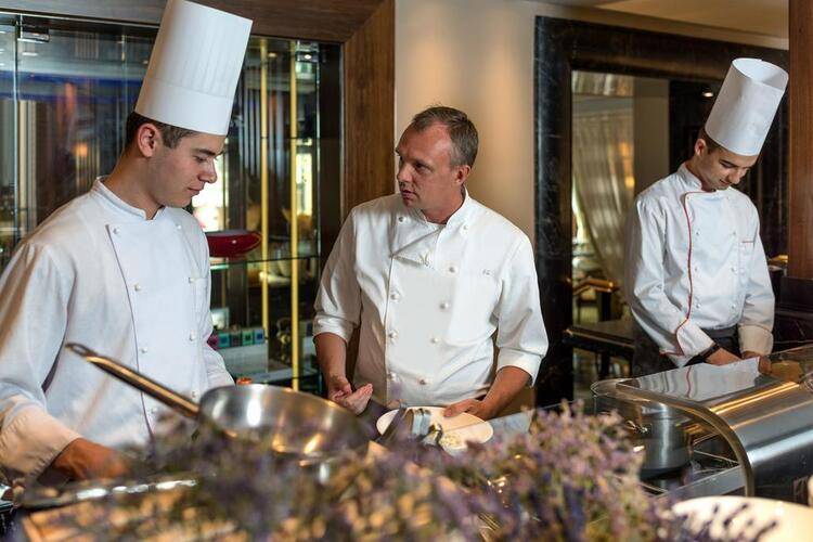 Коринтия Санкт-Петербург (Corinthia Hotel)