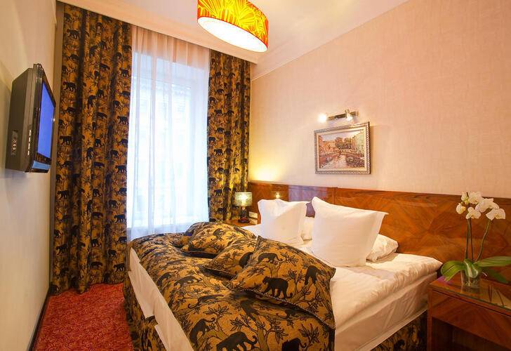 Золотой Треугольник (Boutique Hotel Golden Triangle)