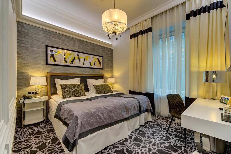 Золотой Треугольник (Boutique Hotel Golden Triangle)