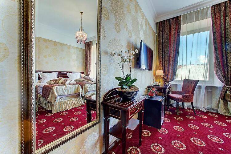 Золотой Треугольник (Boutique Hotel Golden Triangle)