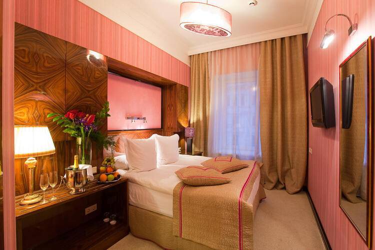 Золотой Треугольник (Boutique Hotel Golden Triangle)