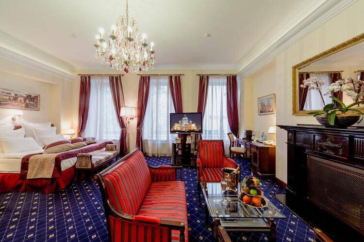 Золотой Треугольник (Boutique Hotel Golden Triangle)