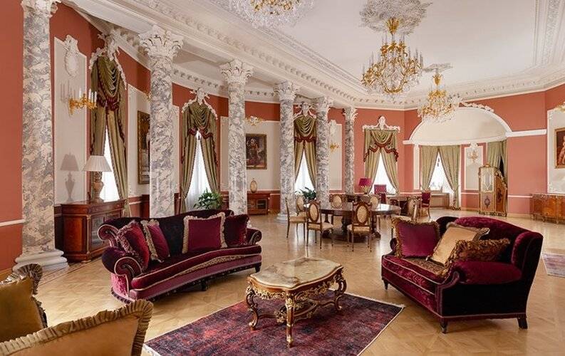 The Taleon Imperial Hotel