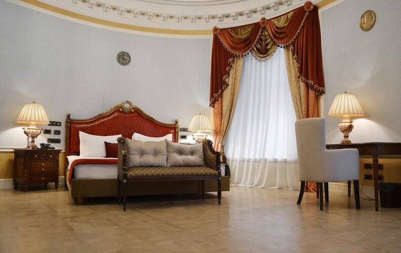 The Taleon Imperial Hotel