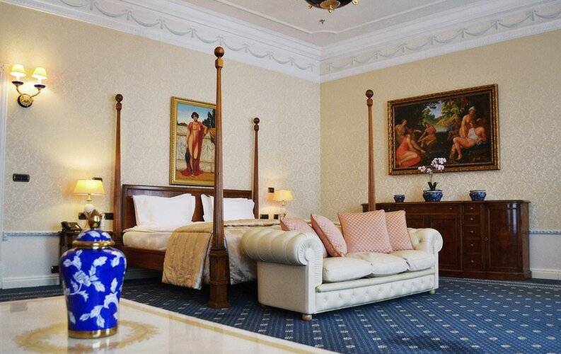 The Taleon Imperial Hotel