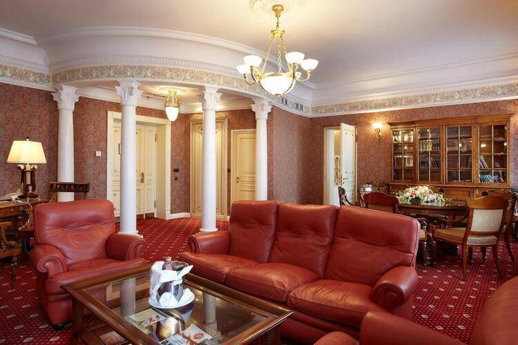 The Taleon Imperial Hotel