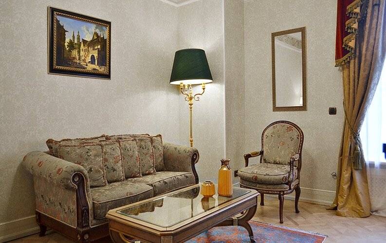 The Taleon Imperial Hotel