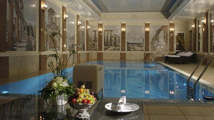 The Taleon Imperial Hotel