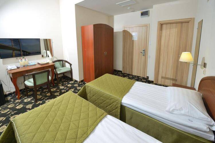 Cronwell Inn Stremyannaya