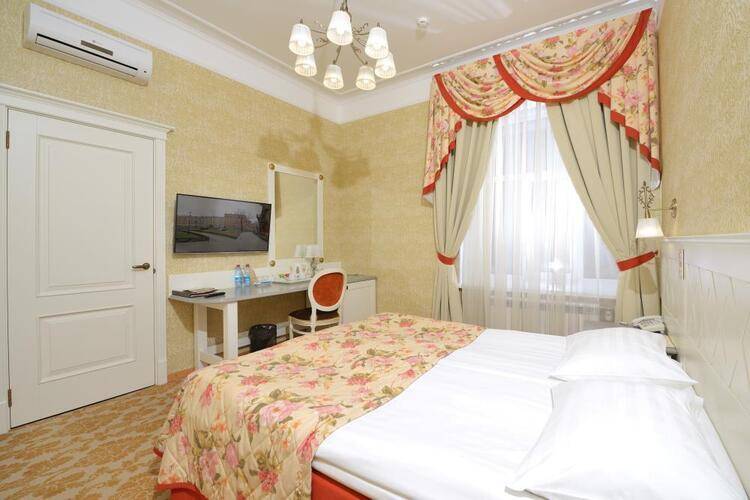 Cronwell Inn Stremyannaya