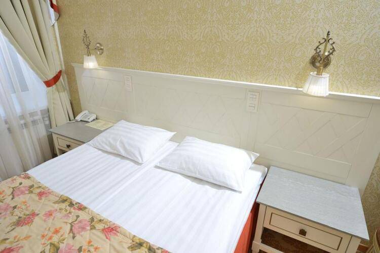 Cronwell Inn Stremyannaya