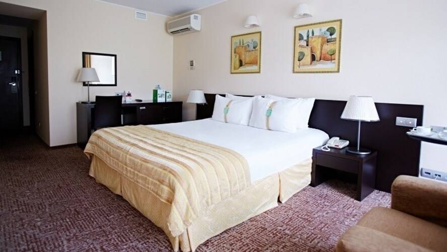 Holiday Inn Челябинск