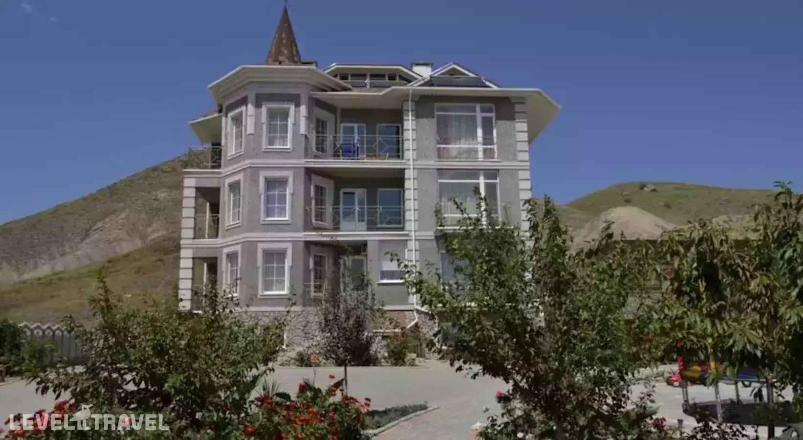 Отель Эдельвейс