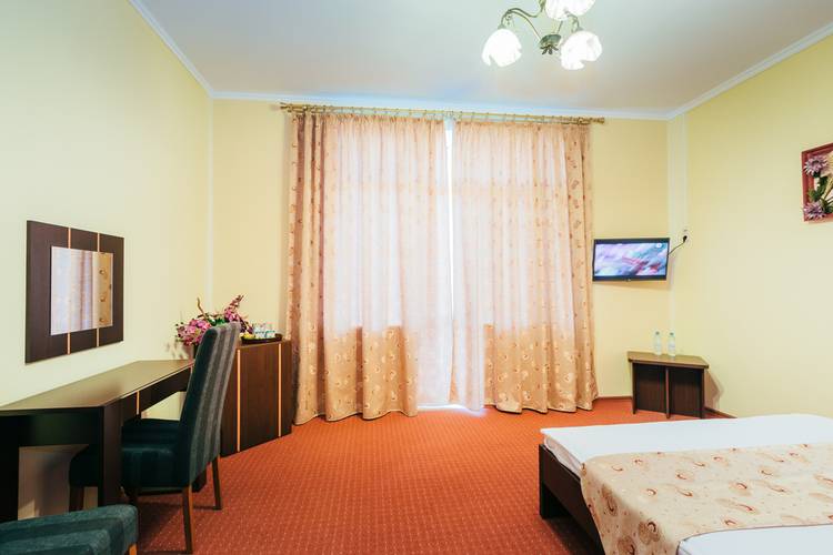Отель Райс (Reiss)