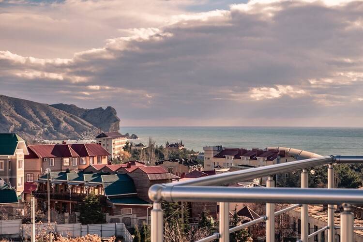 Paradise Resort