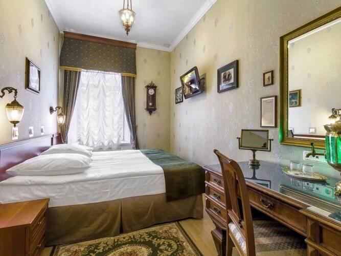Мини-Отель Серебряный Век