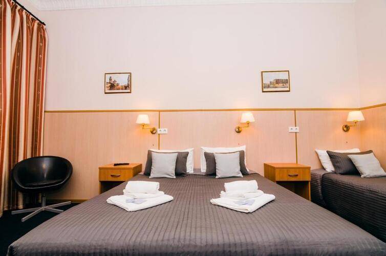 Стасов (Stasov Hotel)