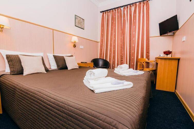 Стасов (Stasov Hotel)