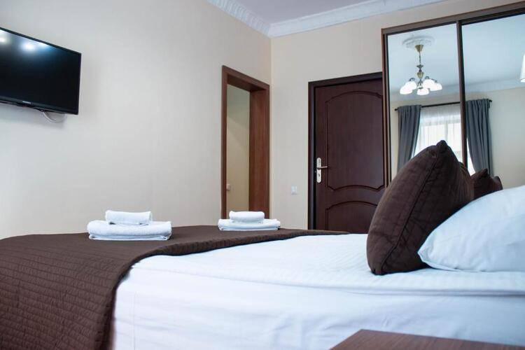 Стасов (Stasov Hotel)
