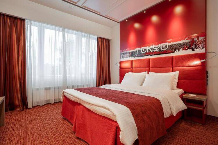 Red Stars Hotel