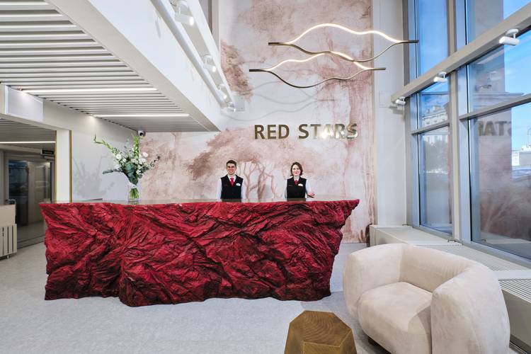 Red Stars Hotel