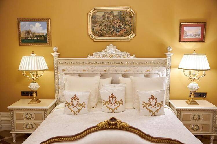 Trezzini Palace Hotel