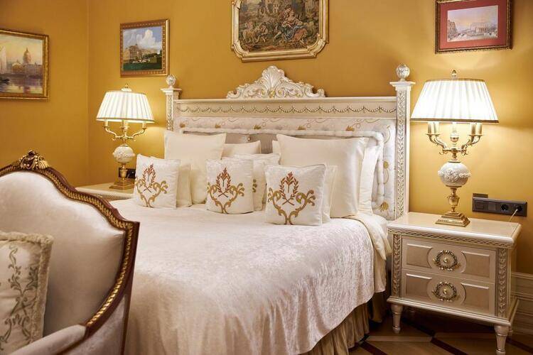 Trezzini Palace Hotel