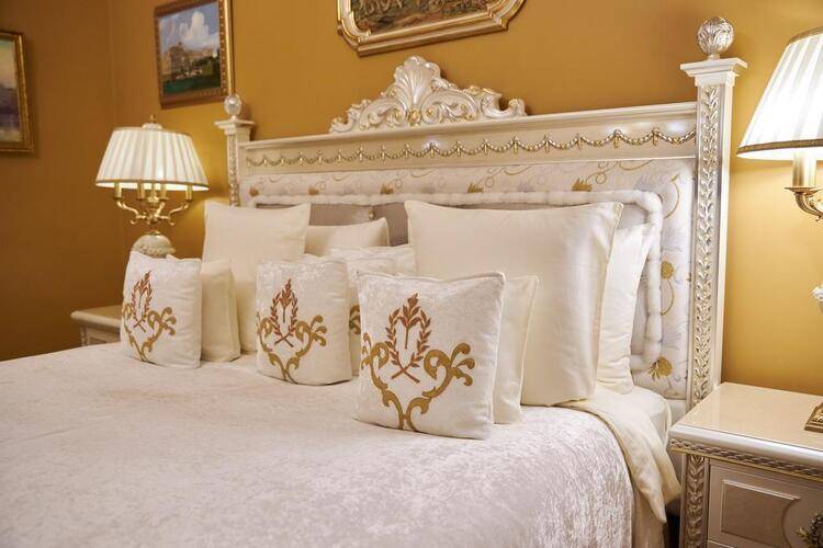 Trezzini Palace Hotel