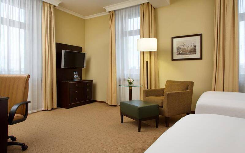 Hilton Moscow Leningradskaya (Хилтон Москва Ленинградская)