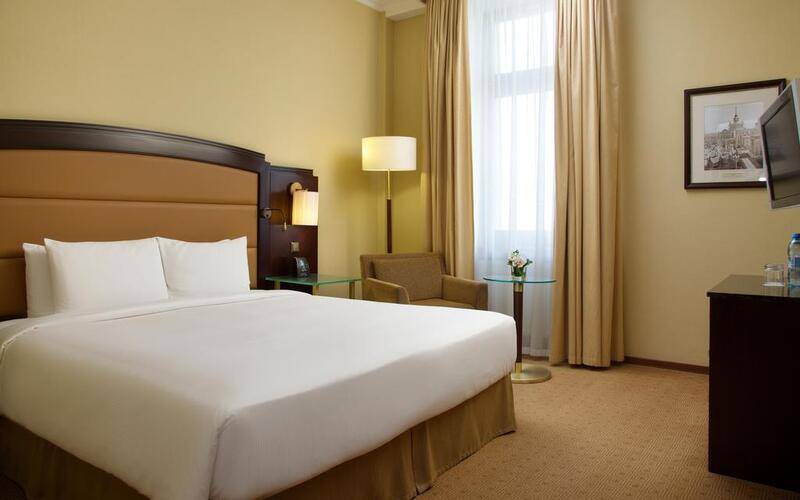 Hilton Moscow Leningradskaya (Хилтон Москва Ленинградская)