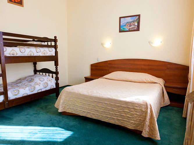 Максима Заря Отель (Maxima Zarya Hotel)