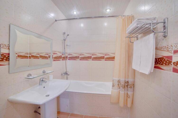 Максима Заря Отель (Maxima Zarya Hotel)