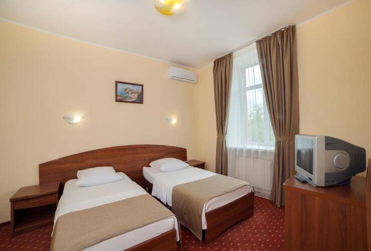 Максима Заря Отель (Maxima Zarya Hotel)