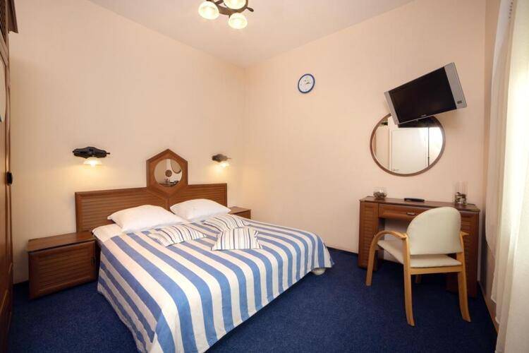 Максима Заря Отель (Maxima Zarya Hotel)