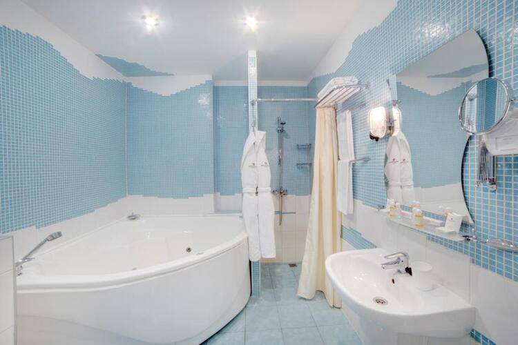 Максима Заря Отель (Maxima Zarya Hotel)