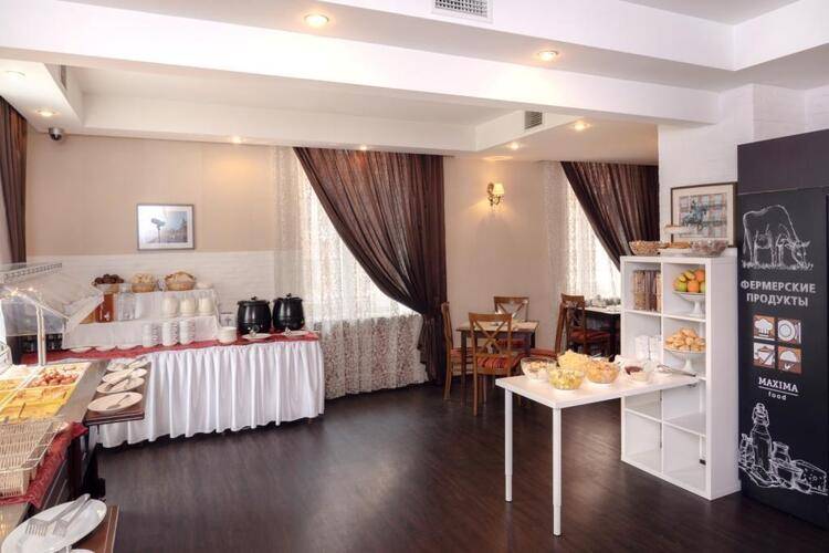 Максима Заря Отель (Maxima Zarya Hotel)
